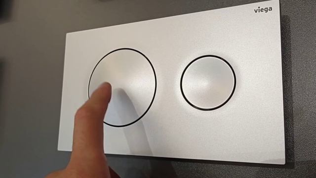 VIEGA 773786 WC Flush Plate For Prevista Visign For Style 20 Chrome Matt Plastic