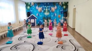 Танцевальная группа "Звездочки" Танец "Губки бантиком"            Детский сад 48