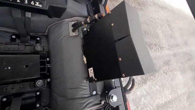 Kubota B2741S 27 л.с. вид кабины смотреть онлайн