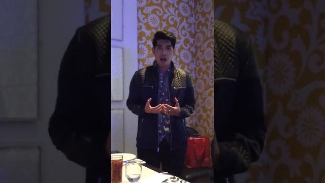 Upcoming singer Renz Fernando sings Broadway song from “Les Miserables” I Dreamed a Dream” смотреть онлайн