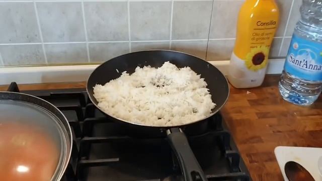 MASAK JENGKOL KECAP PEDAS MUMPUNG SUAMI GAK ADA MAKAN SAMPAI HABIS SEPIRING PENUH смотреть онлайн