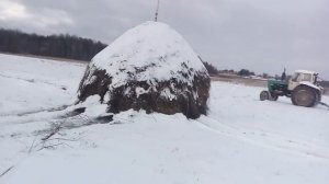 Лпх, трактор ЮМЗ возим сено
