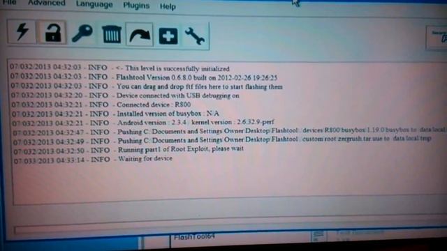 2- Xperia Play 4.1.2 - Root Y Instalación De Lupus смотреть онлайн