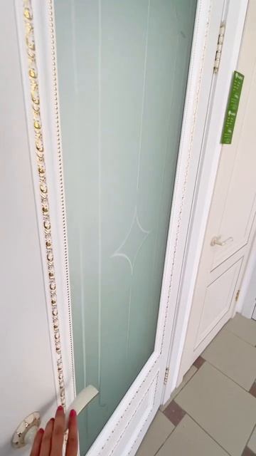 Шикарные двери в дом Адлер Сочи на Авиационной 19а/4. Модель Версаль от фабрики дверей Albero. смотреть онлайн