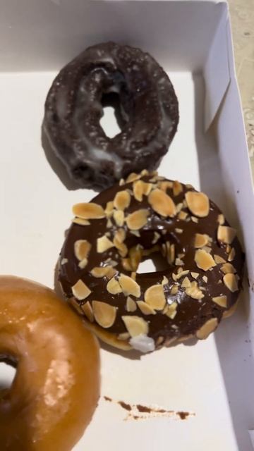 Doughnut Worry #food #sweets #shorts