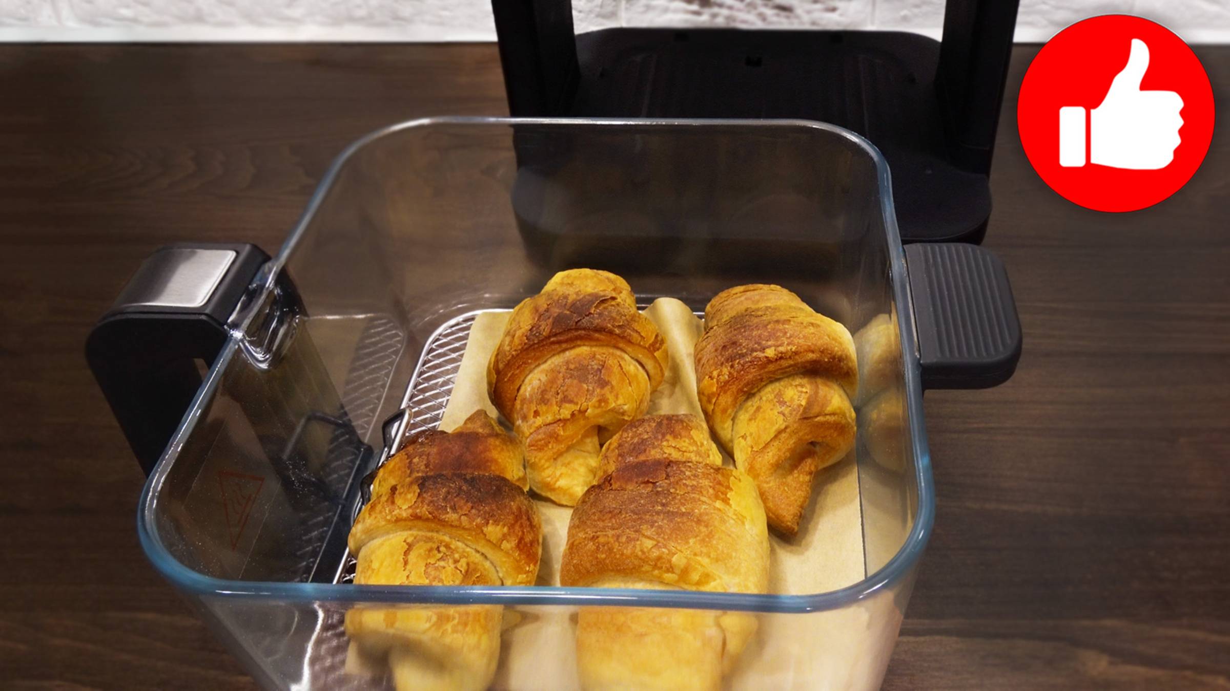 Нежнейшие круассаны за считаные минуты! Быстро и вкусно! Выпечка в аэрогриле смотреть онлайн