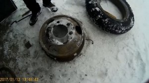 Как разбортировать  колесо с кольцом Газ 53