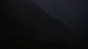 Сон под звуки дождя в горах 🌧️ Победи бессонницу, звуки дождя и белый шум