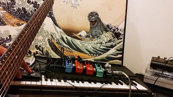 Tips for the Broke-ass Musician #12: Mosky Mini Muff