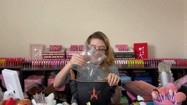 Jeffree Star Mystery Box unboxing Halloween 2021 смотреть онлайн