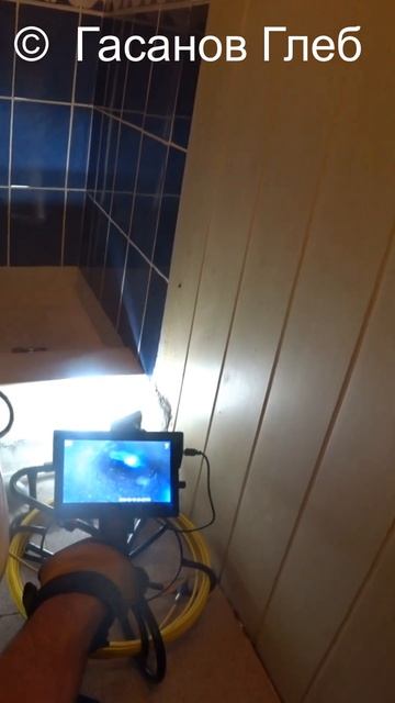 Там еще что то есть, засор унитаза в квартире СПб смотреть онлайн