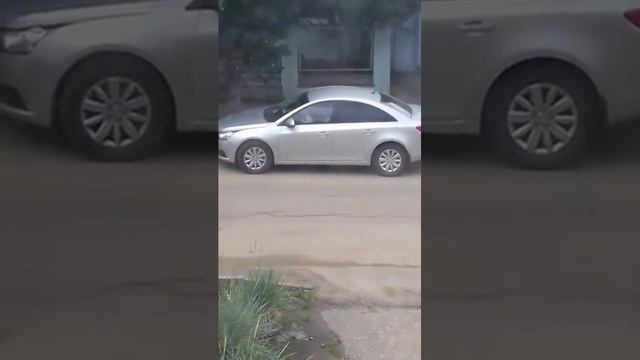 Девушка с ребенком за рулем смотреть онлайн