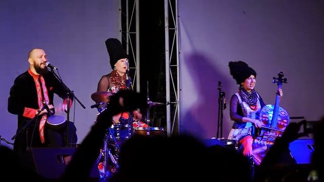 ДахаБраха / DakhaBrakha - Янки + До ста літ смотреть онлайн
