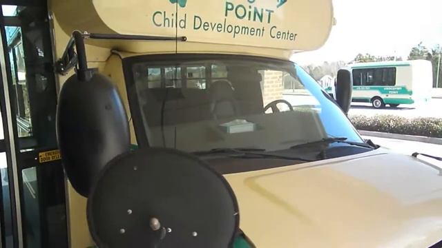 Mini Bus Auction смотреть онлайн