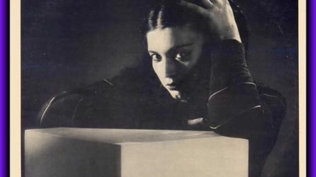 Lene Lovich - New Toy (Ooh-Ay-Ooh) EXTENDED VERSION смотреть онлайн