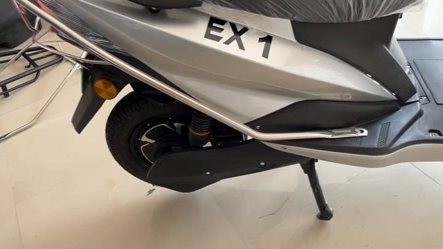 Evra EX 1 Electric Scooter: Range | Price | Features | Best Ev Scooty in India 2023 смотреть онлайн