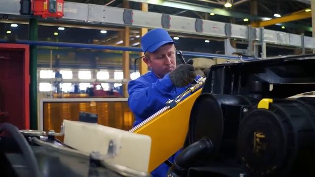 Экскаваторы погрузчики ELAZ BL смотреть онлайн