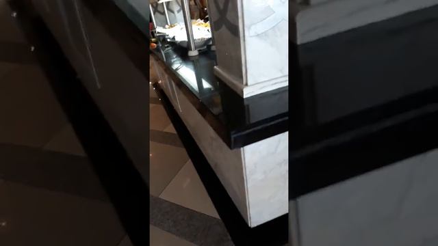 Отель Hilton Sharks Bay- завтрак смотреть онлайн