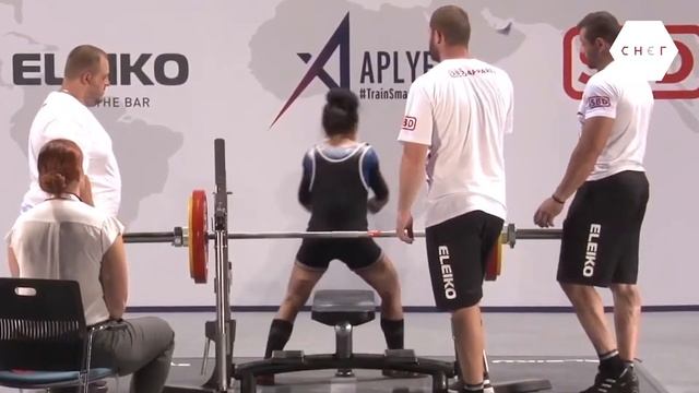 Хрупкая силачка. Она победила штангу. смотреть онлайн