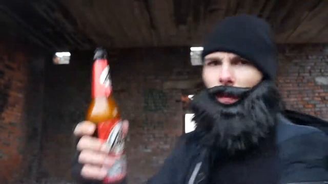Бомж снимает рекламу пив. смотреть онлайн
