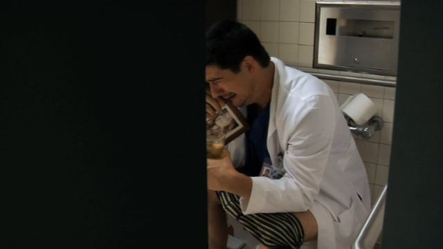 (1x01) A Hospital Isn't a Place смотреть онлайн