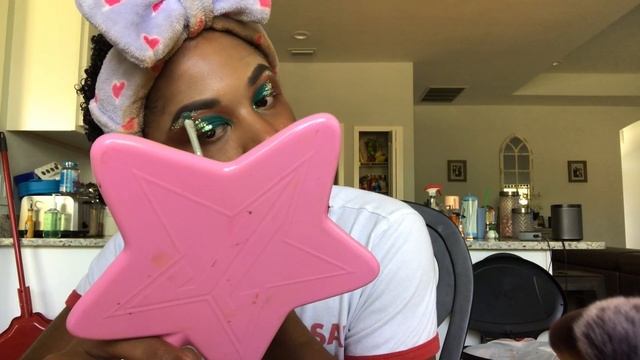 MY FIRST YOUTUBE VIDEO! Full glam using Yalorde Cosmetics loose glitters & lashes, come GLAM w/ me! смотреть онлайн