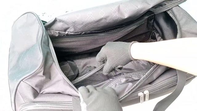 Maleta duffle negra con ruedas marca TITAN para viaje смотреть онлайн