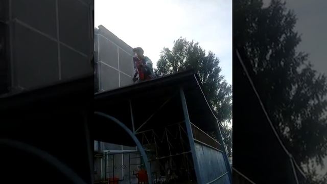 я прыгаю с крыши смотреть онлайн