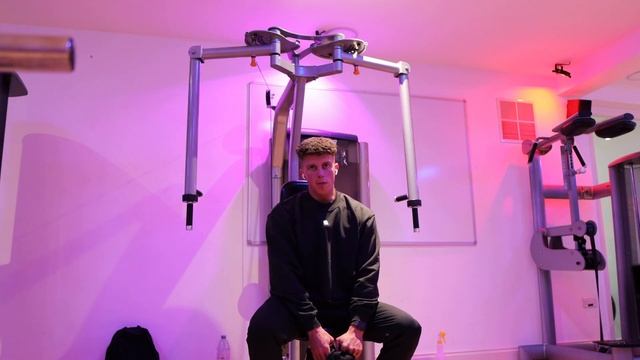 The Best Way To GROW Your Chest, Delts and Triceps | Mic'd Up Push Day | Tanned & Wham Episode 14 смотреть онлайн