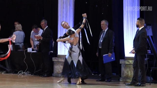 Nikolay Isaev - Daria Gracheva RUS, English Waltz | WDSF Open Ten Dance смотреть онлайн