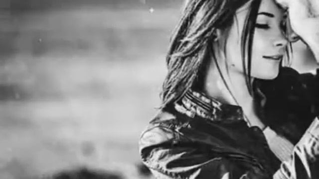 Öyku Gürman-Saril Bana смотреть онлайн