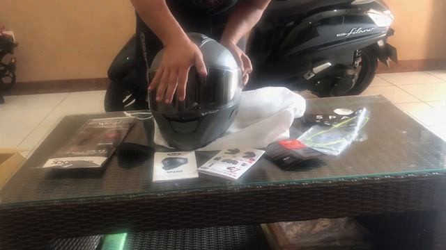 Review Helm Airoh Spark смотреть онлайн