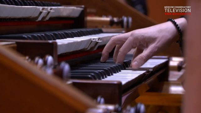 Томазо Альбинони. Адажио для трубы, хора и органа смотреть онлайн