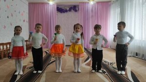 коллектив "Радуга" игра на диатонических колокольчиках, композиция "Старинный вальс"