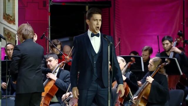 Григорий Чернецов - Каватина Фигаро смотреть онлайн