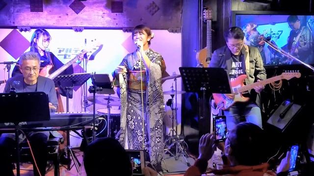 恋のバカンス (ザ・ピーナッツ cover) смотреть онлайн