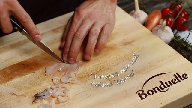 Як очистити і нарізати кальмарів для смаження смотреть онлайн