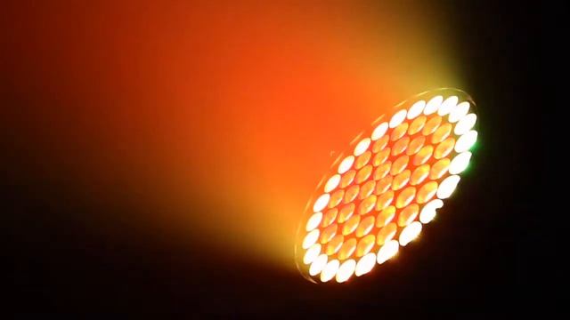 PR Lighting XLED 1061 смотреть онлайн