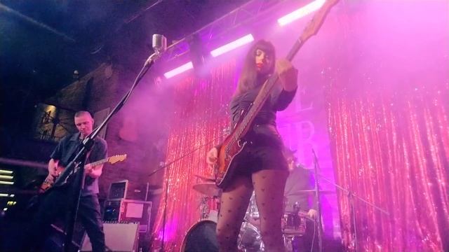 Messer Chups - Pink Pantheratu