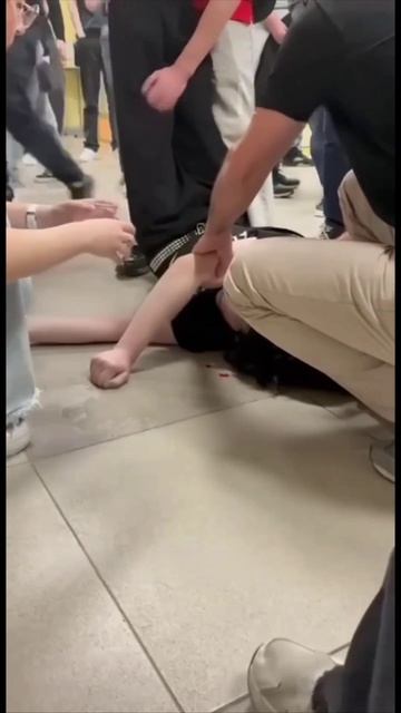 Сделали инвалидом.(см.описание)