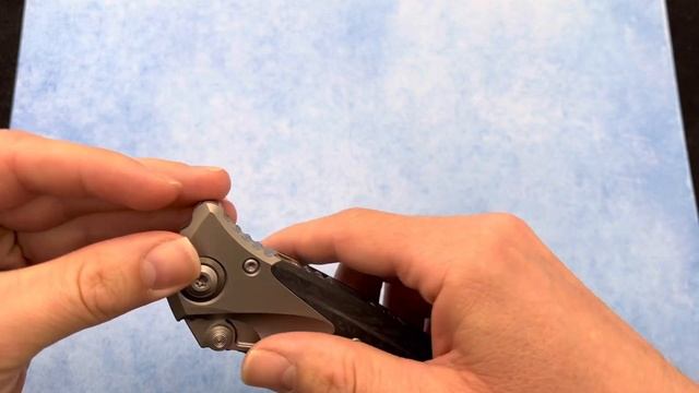Microtech Socom Bravo смотреть онлайн