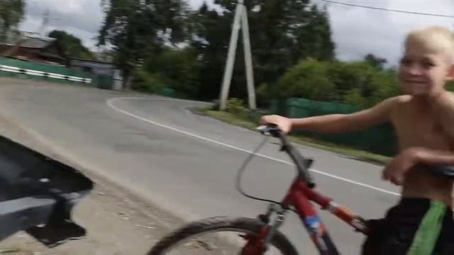 Миллиардер ОЛЕГ ТИНЬКОВ ГРАБИТ ЛЮДЕЙ смотреть онлайн