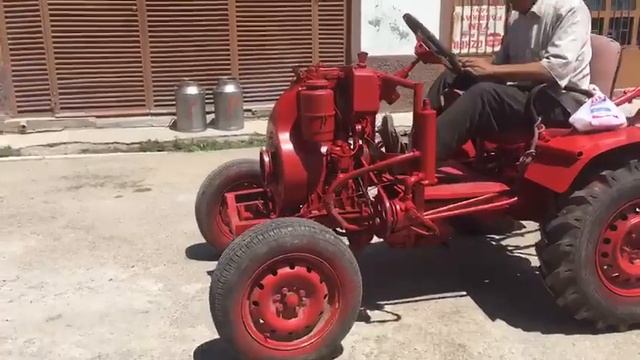 Ayaş-Sinanlı Kasabası Mucit Kaynakçı Hamdi Usta’nın Yerli Üretim Traktörü смотреть онлайн