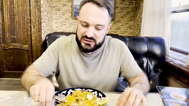 Едим плов в Бибирево / Настоящий плов в спальном районе / Нереальные манты / Лучшая Шурпа смотреть онлайн