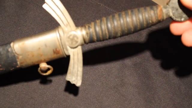 Beat Up First Model Luftwaffe Dagger смотреть онлайн