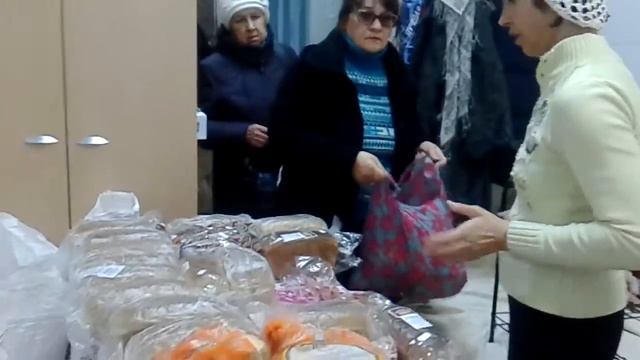 Бесплатная раздача хлеба смотреть онлайн