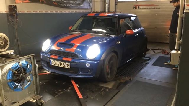 Mini R53 JCW Leisungsmessung смотреть онлайн
