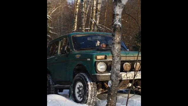 Green Niva from Russia смотреть онлайн