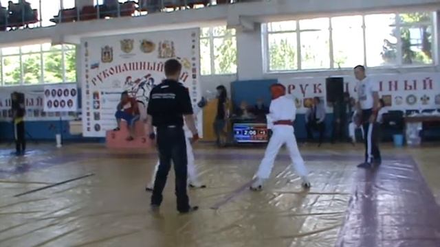 Михаил Аветисян красный пояс, 12-13 до 40кг.