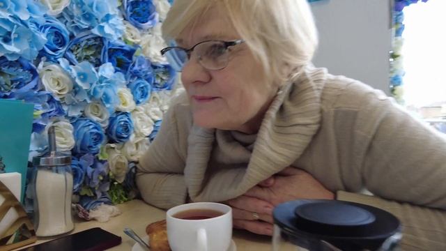 ЕСТЬ ЛИ ЛЮДИ В ДОНЕЦКЕ???ВСТРЕЧИ В КОНТИНЕНТЕ смотреть онлайн